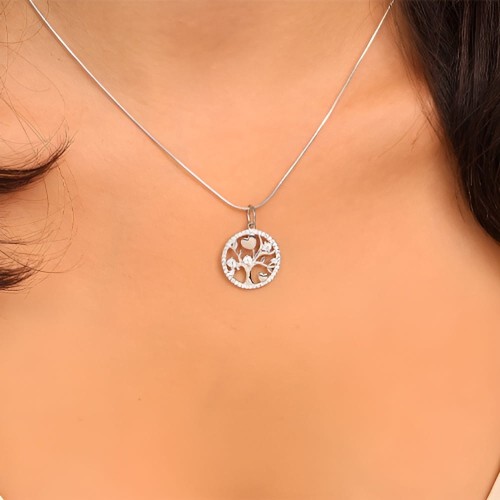 Zawieszka Srebrna Okrągła z Drzewkiem z Cyrkoniami i Sercami.jpg