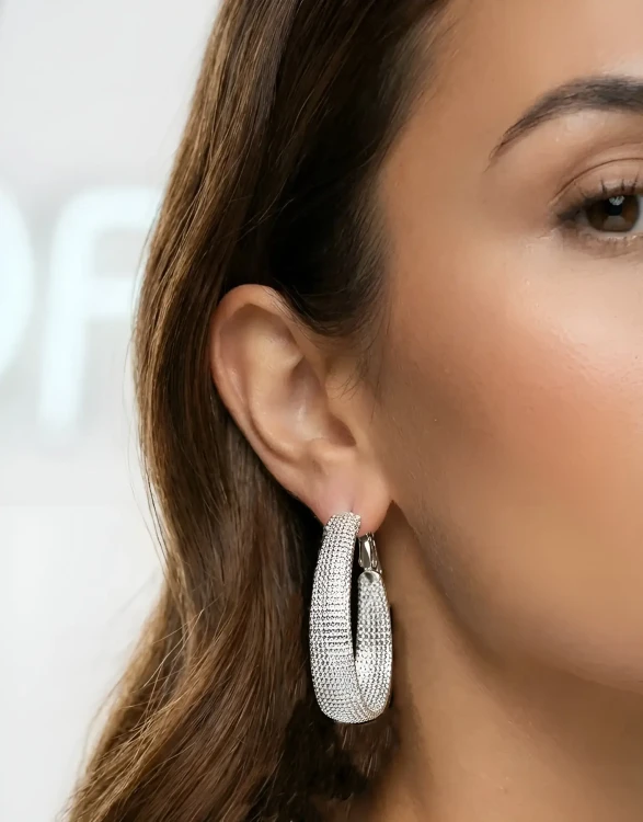 Srebrne Kolczyki 925 Koła Diamentowane Szerokie Damskie Ryflowane.webp