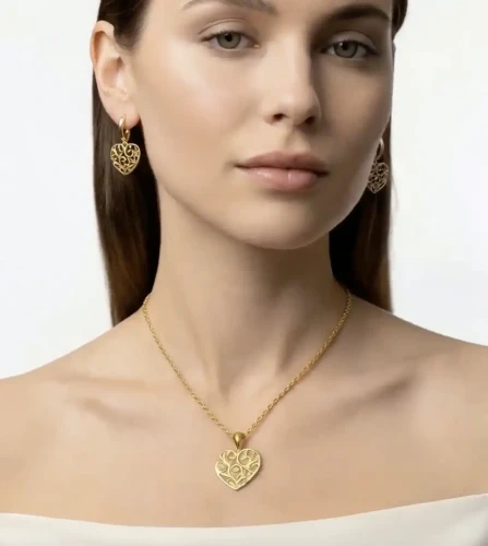Komplet Biżuterii Ażurowe Serca Srebro 925 Pozłacane Kolczyki i Naszyjnik.webp