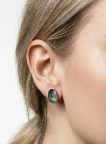 Srebrne 925 Kolczyki Zoisyt z Rubinem Kamień Naturalny Pozłacane Sztyfty Wkrętki.webp