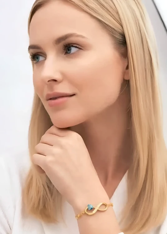 Bransoletka Damska Srebro 925 Pozłacane Symbol Nieskończoności Light Sapphire.webp